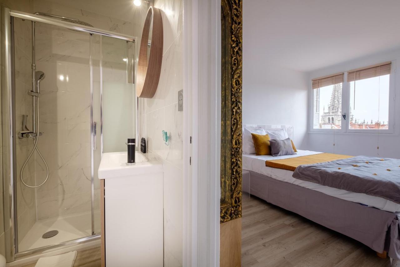 Honore Suite Saint Antoine Лион Екстериор снимка